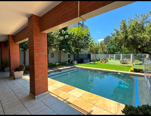 1 BEDROOM APARTMENT FOR SALE IN PAULSHOF